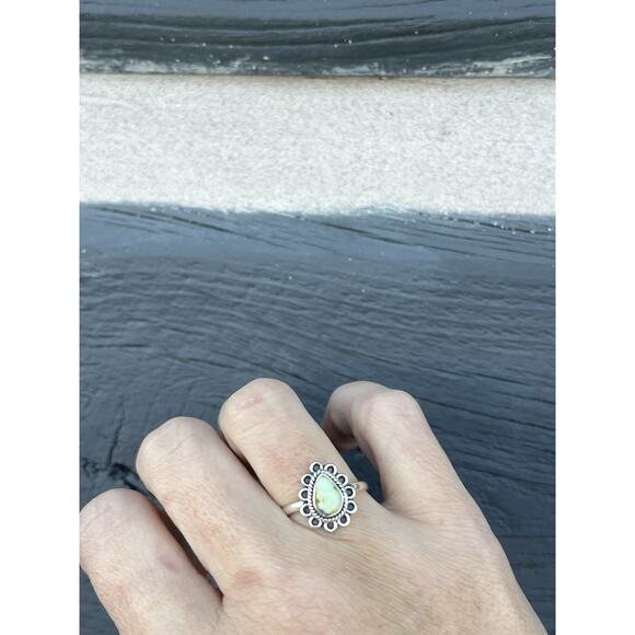 Palomino Turquoise Sterling Silver Ring Sz 7.5 Southwestern Teardrop Floral - Picture 2 of 6